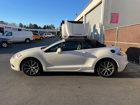Used 2011 Mitsubishi Eclipse GT image 9