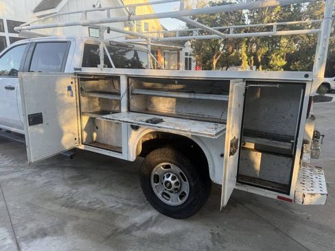 Used 2021 Chevrolet Silverado 2500 W/T w/ WT Convenience Package image 10