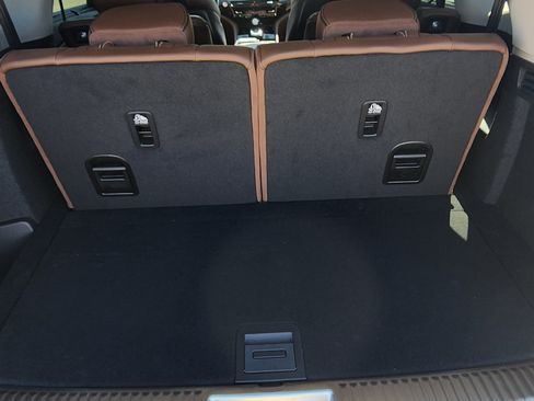 Used 2023 Acura MDX SH-AWD w/Advance Pkg Sport Uti image 6