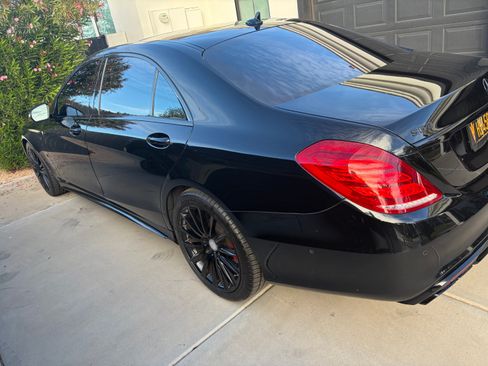Used 2015 Mercedes-Benz S 63 AMG 4MATIC Sedan image 5