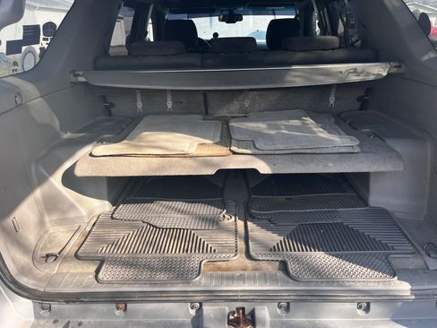 Used 2004 Toyota 4Runner Sport image 23