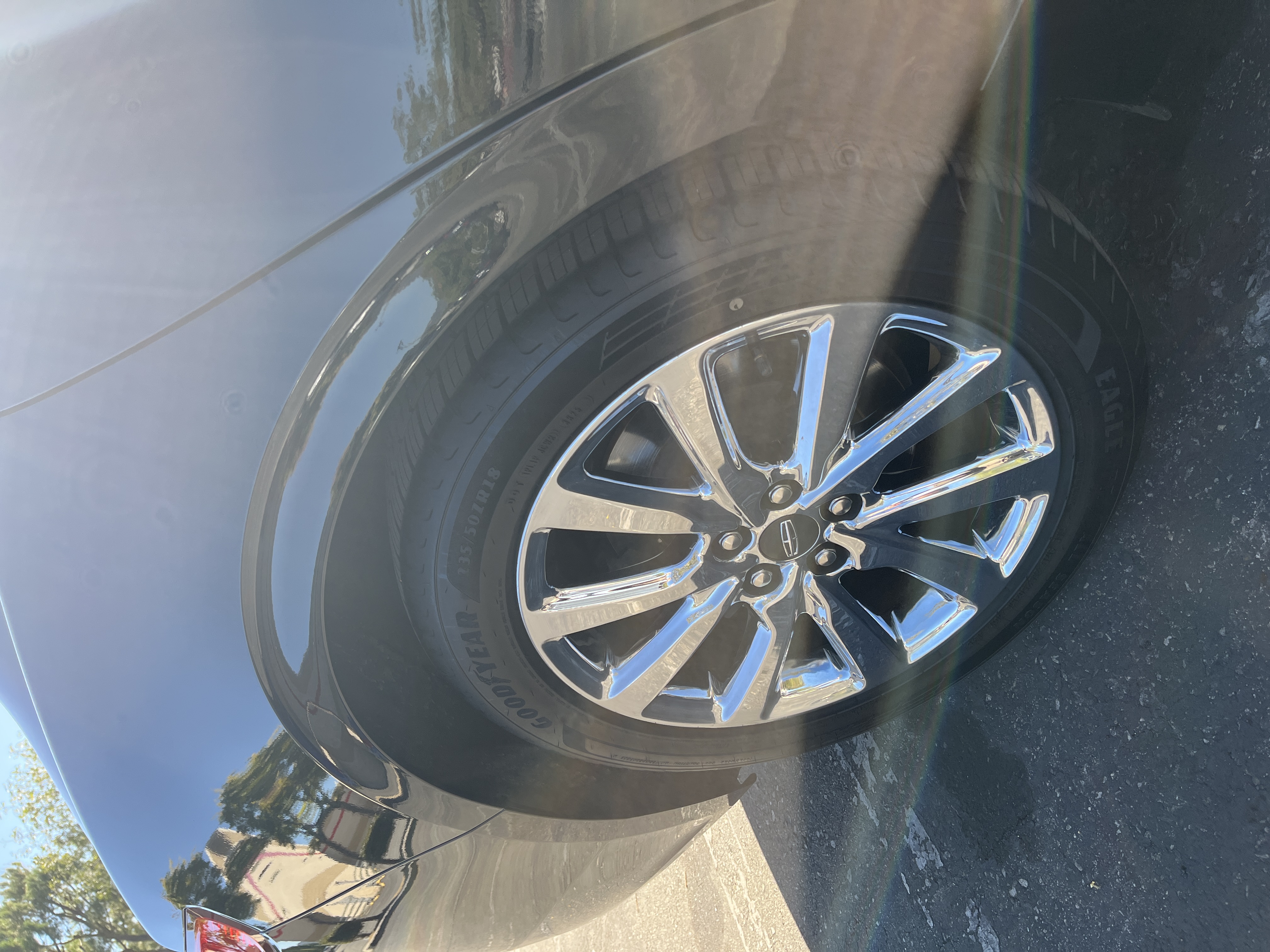 Used 2017 Lincoln Continental w/ Equipment Group 500A FWD image 15