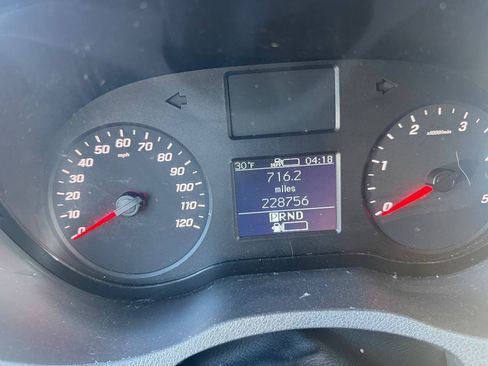 Used 2022 Mercedes-Benz Sprinter 2500 image 12