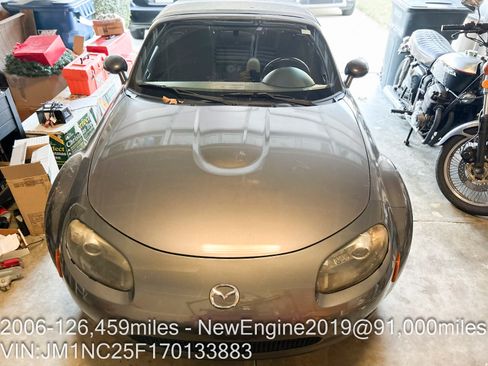 Used 2007 MAZDA MX-5 Miata Touring image 5
