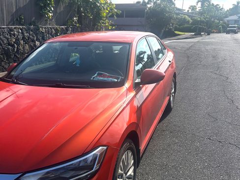 Used 2019 Volkswagen Jetta S w/ Driver Assistance Package FWD image 6