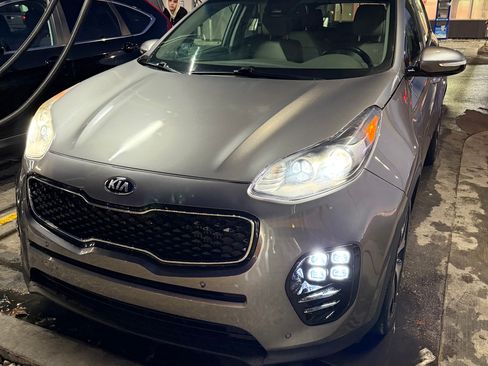 Used 2018 Kia Sportage SX image 6