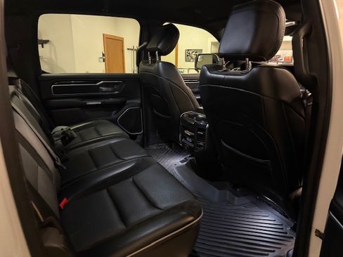 Used 2020 RAM 1500 Laramie w/ Sport Appearance Package image 6