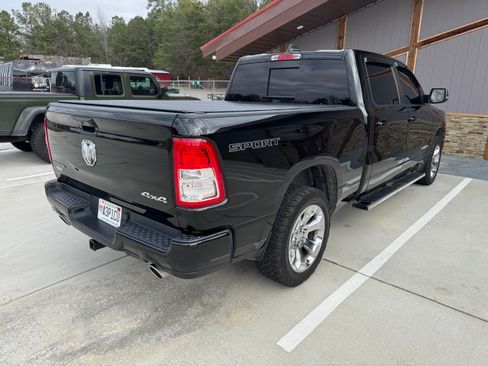Used 2019 RAM 1500 Big Horn image 9