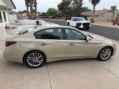 Used 2018 INFINITI Q50 Luxe RWD image 11