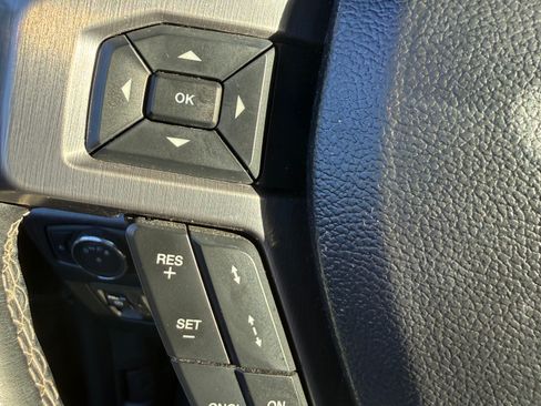 Used 2021 Ford Expedition Max Platinum AWD/4WD image 17