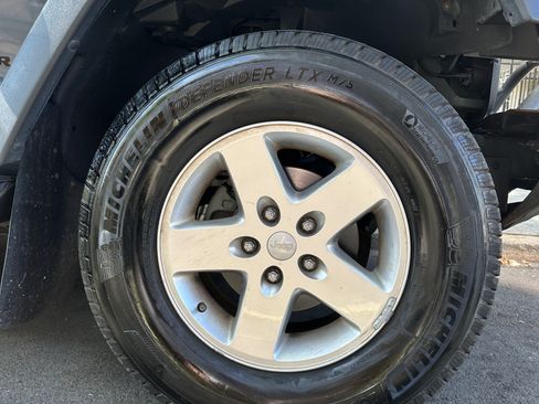 Used 2015 Jeep Wrangler Unlimited Sport w/ Quick Order Package 24S image 11