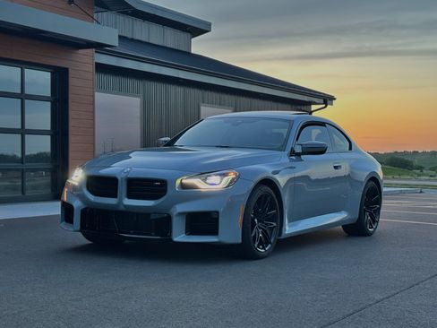 Used 2024 BMW M2 w/ Lighting Package image 4