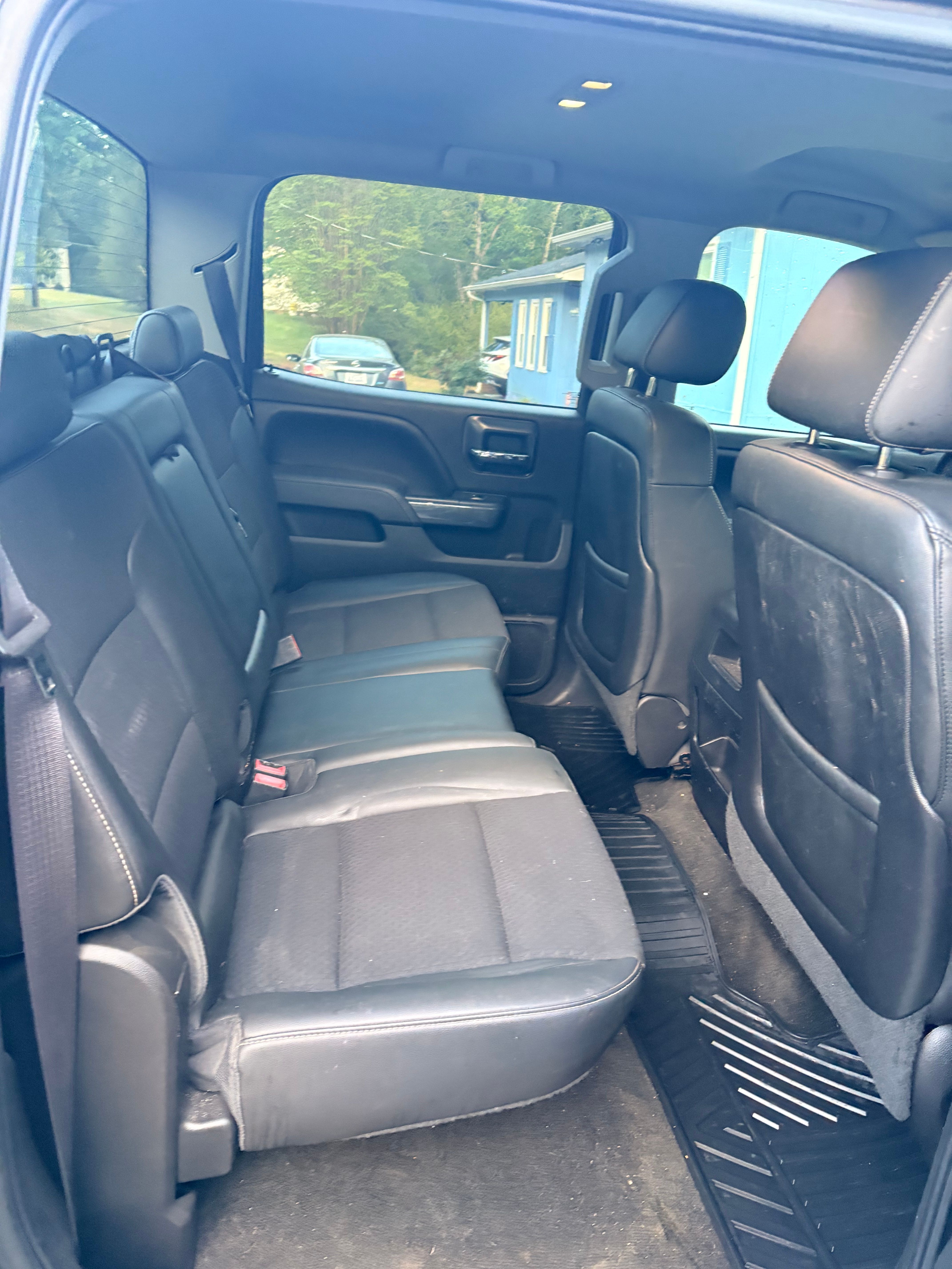Used 2015 GMC Sierra 1500 SLE w/ All-Terrain Package AWD/4WD image 9