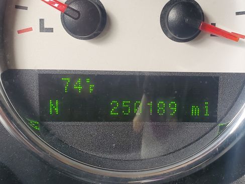 Used 2007 Ford F150 Lariat image 16