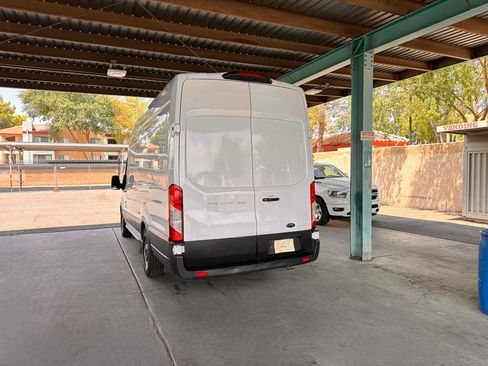 Used 2023 Ford Transit 250 148 High Roof Extended w/ Load Area Protection Package image 4