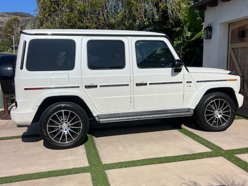 Used 2019 Mercedes-Benz G 550 image 2