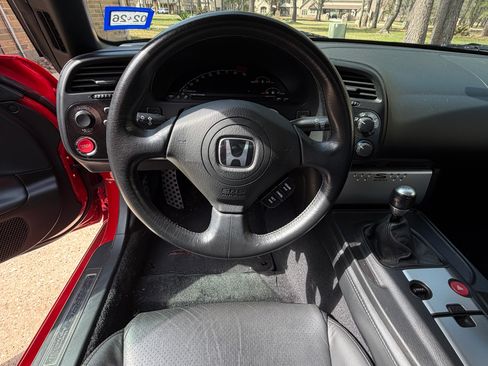 Used 2005 Honda S2000 image 6