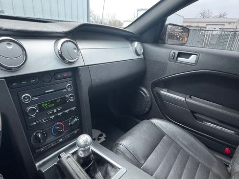 Used 2009 Ford Mustang GT Premium image 10