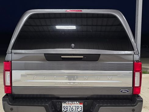 Used 2022 Ford F250 Platinum image 8