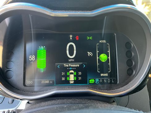 Used 2016 Chevrolet Spark LT image 24