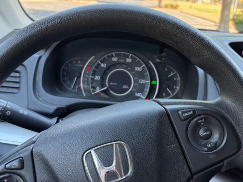 Used 2016 Honda CR-V SE image 12