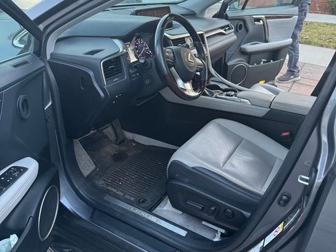 Used 2018 Lexus RX 350 FWD w/ Premium Package image 11
