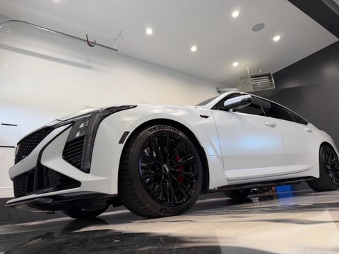 Used 2026 Cadillac CT5 V Blackwing image 2