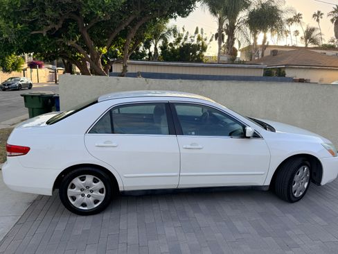 Used 2004 Honda Accord LX image 1