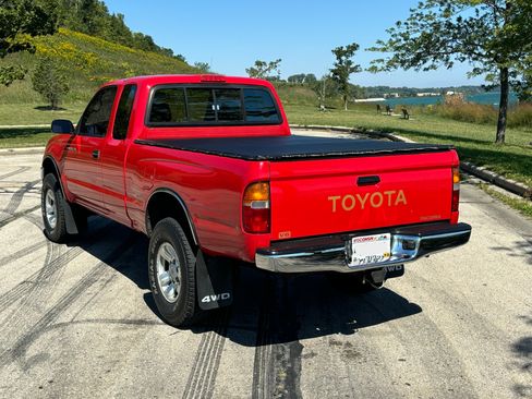 Used 1997 Toyota Tacoma 4x4 Xtracab V6 image 5
