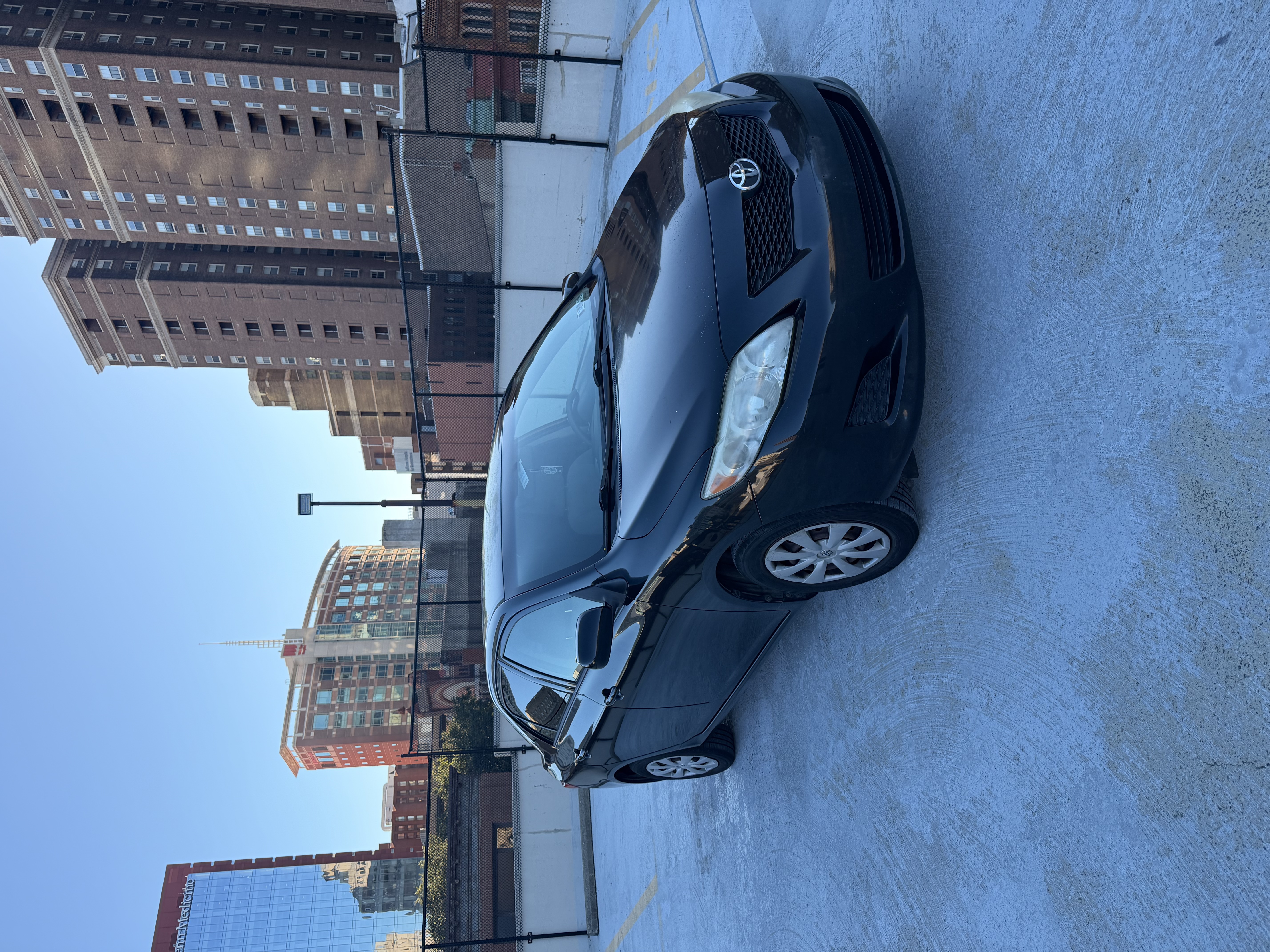 Used 2010 Toyota Corolla LE w/ LE EVP Pkg #1 FWD image 4