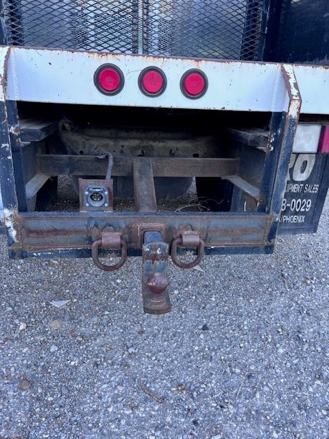 Used 2005 Chevrolet Silverado 3500 2WD Regular Cab image 8