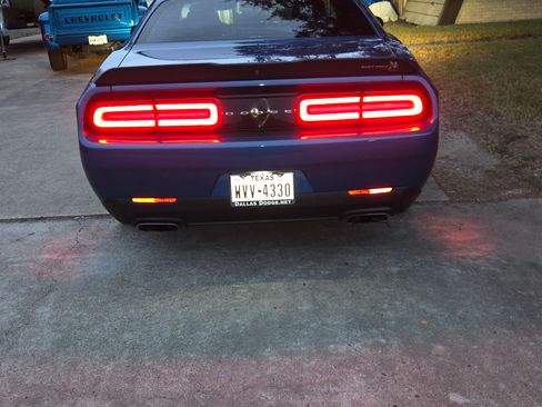 Used 2022 Dodge Challenger R/T Scat Pack w/ Plus Package image 26