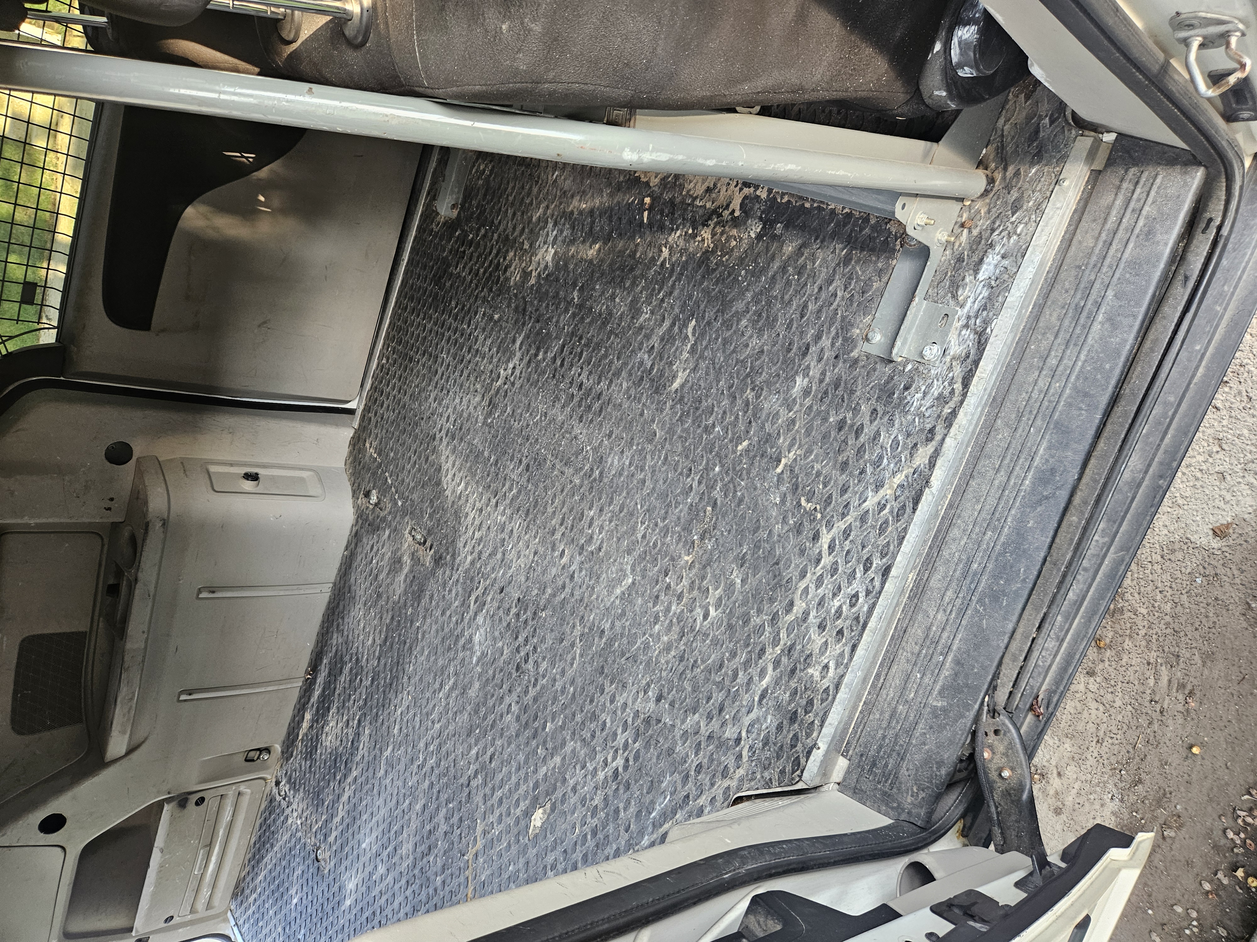 Used 2012 RAM C/V FWD image 10