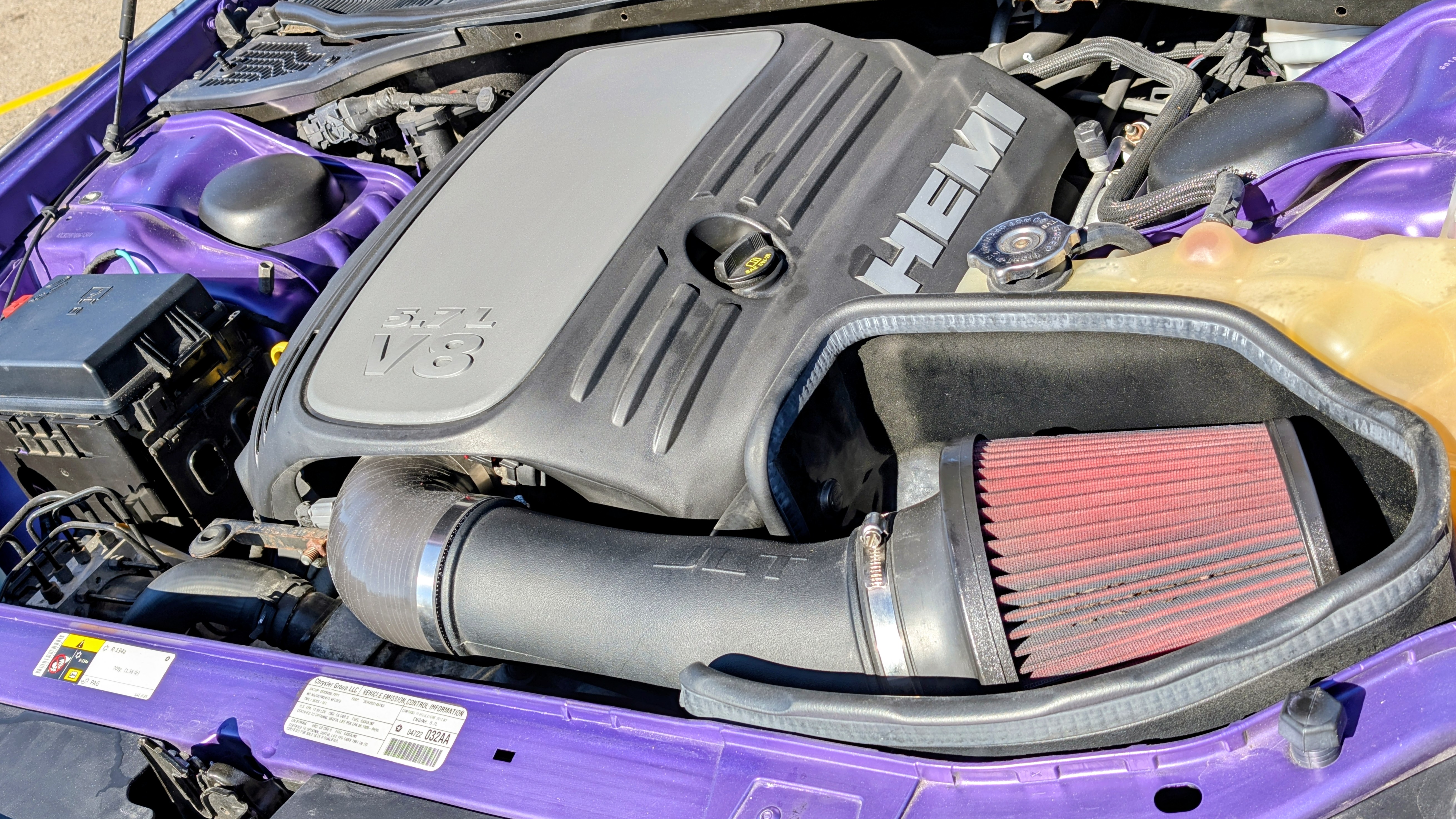Used 2013 Dodge Challenger R/T RWD image 17