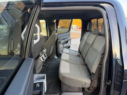 Used 2023 Ford F350 XLT w/ Black Appearance Package image 14