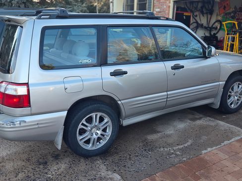 Used 2001 Subaru Forester S image 4