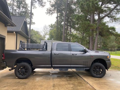 Used 2021 RAM 3500 Big Horn w/ Level B Equipment Group AWD/4WD image 6