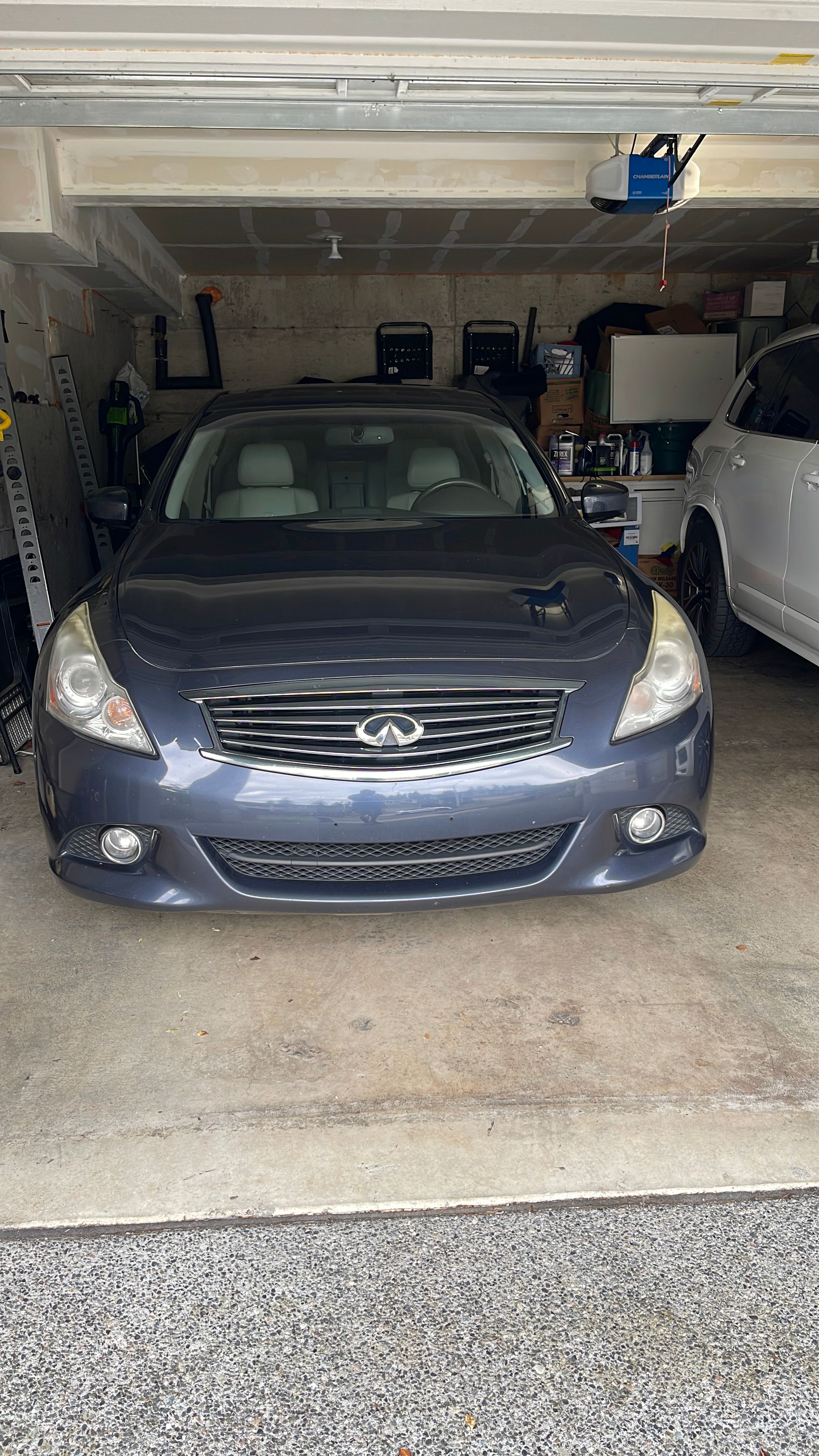 Used 2012 INFINITI G37 x Sedan w/ Premium Pkg AWD/4WD image 16