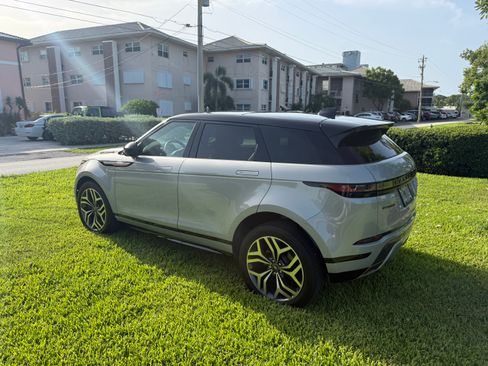 Used 2023 Land Rover Range Rover Evoque R-Dynamic SE AWD/4WD image 5