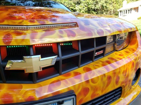 Used 2010 Chevrolet Camaro SS w/ LPO, Ground Effects Package image 27