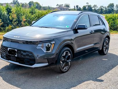 Used 2023 Kia Niro Wind w/ Wind Preserve Package