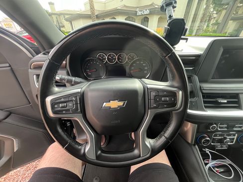 Used 2023 Chevrolet Suburban LS w/ Driver Alert Package image 6