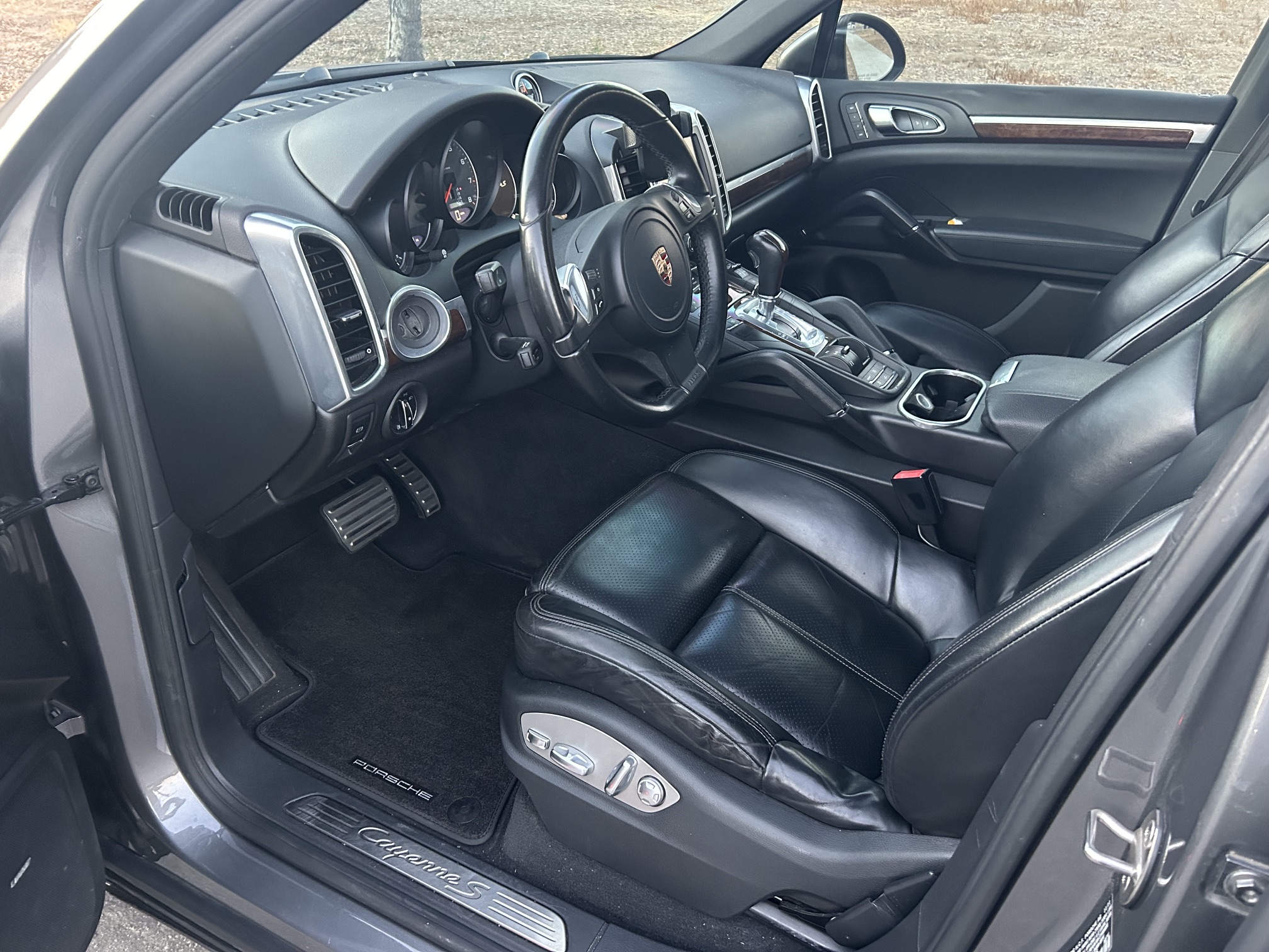 Used 2012 Porsche Cayenne S AWD/4WD image 6