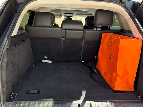 Used 2020 Land Rover Range Rover Sport HSE image 9