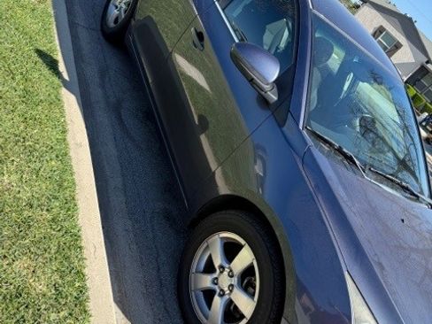 Used 2014 Chevrolet Cruze LT image 2