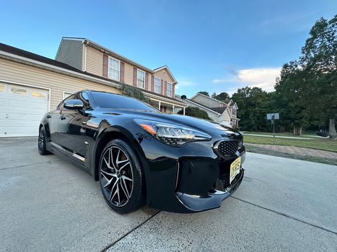 Used 2023 Kia Stinger GT-Line w/ Sun & Sound Package image 24