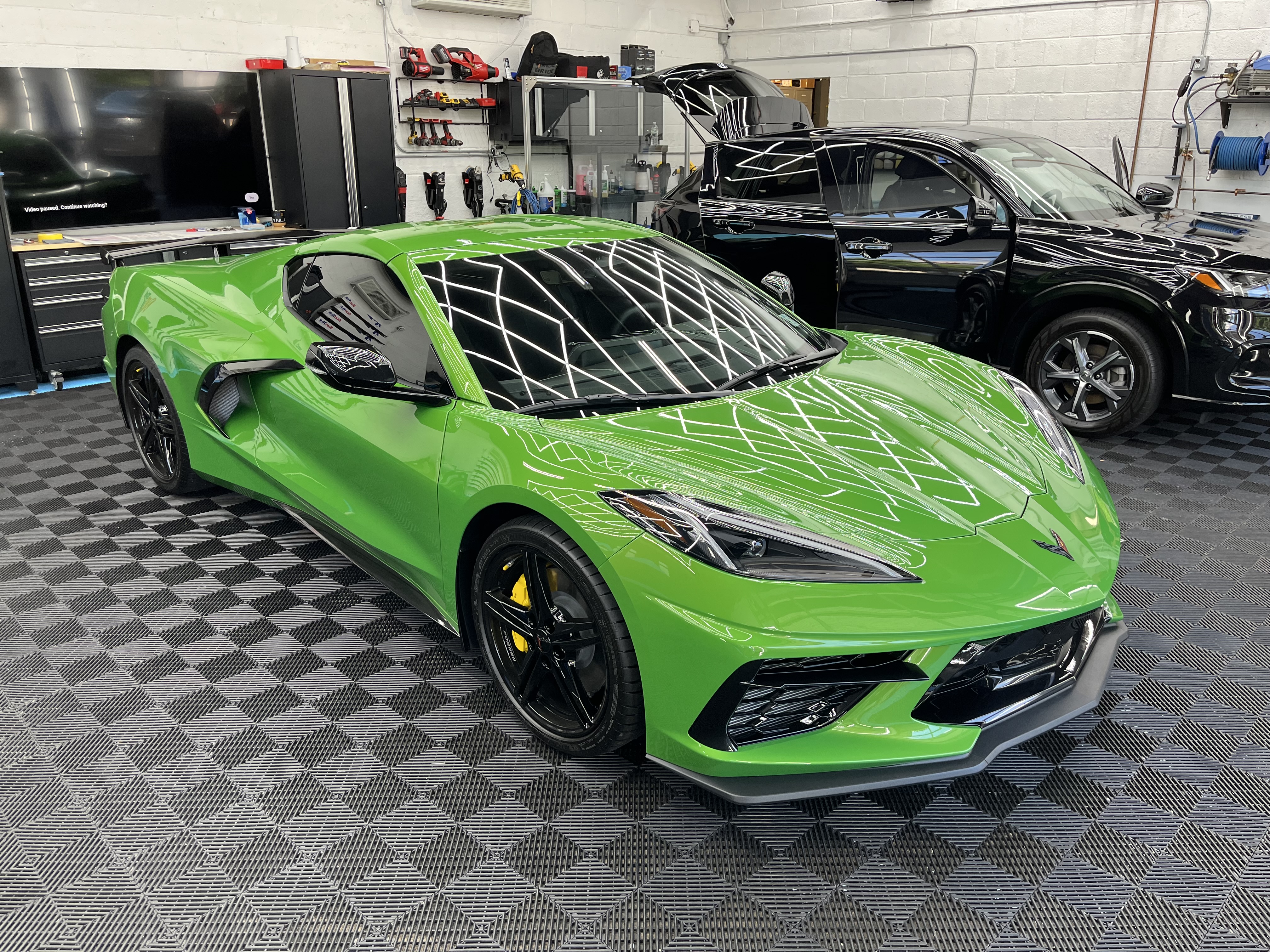 Used 2026 Chevrolet Corvette Stingray Preferred Cpe w/ Z51 Performance Package RWD image 1