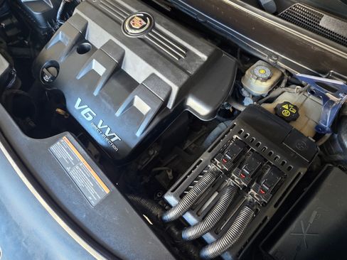 Used 2012 Cadillac SRX Luxury w/ LPO, U-Rail D-Rings Package image 26