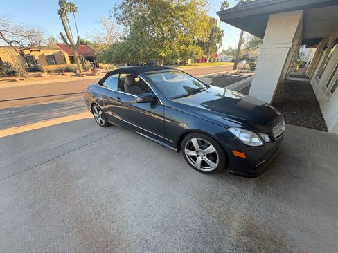 Used 2011 Mercedes-Benz E 550 Cabriolet image 10