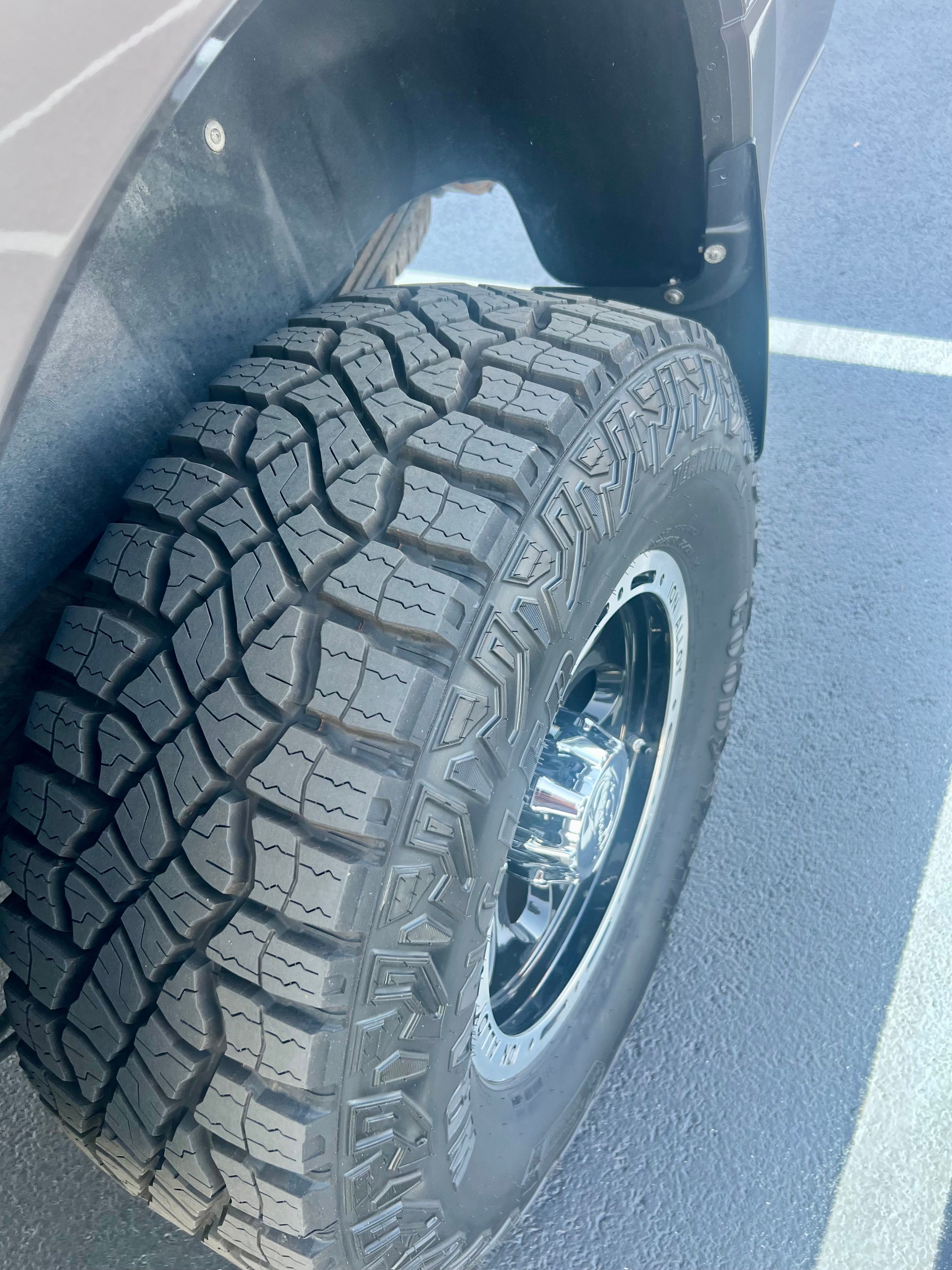 Used 2018 Ford F350 XLT AWD/4WD image 10